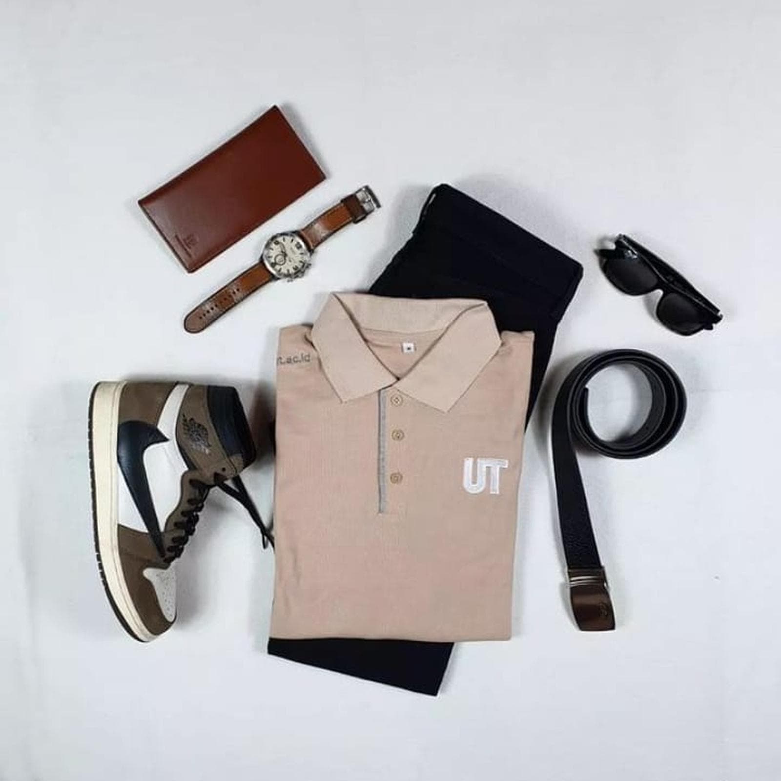 Kaos Polo Lengan Panjang Coklat Mocca Universitas Terbuka Pria/Wanita