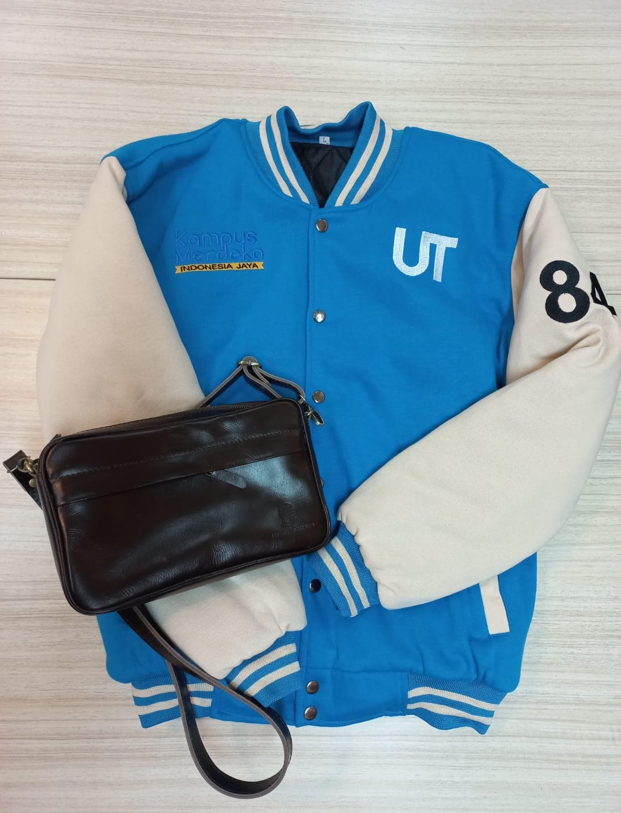 JAKET VARSITY BIRU TURKISH Universitas Terbuka Pria/Wanita